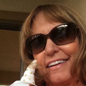 Meet your Posher, Linda